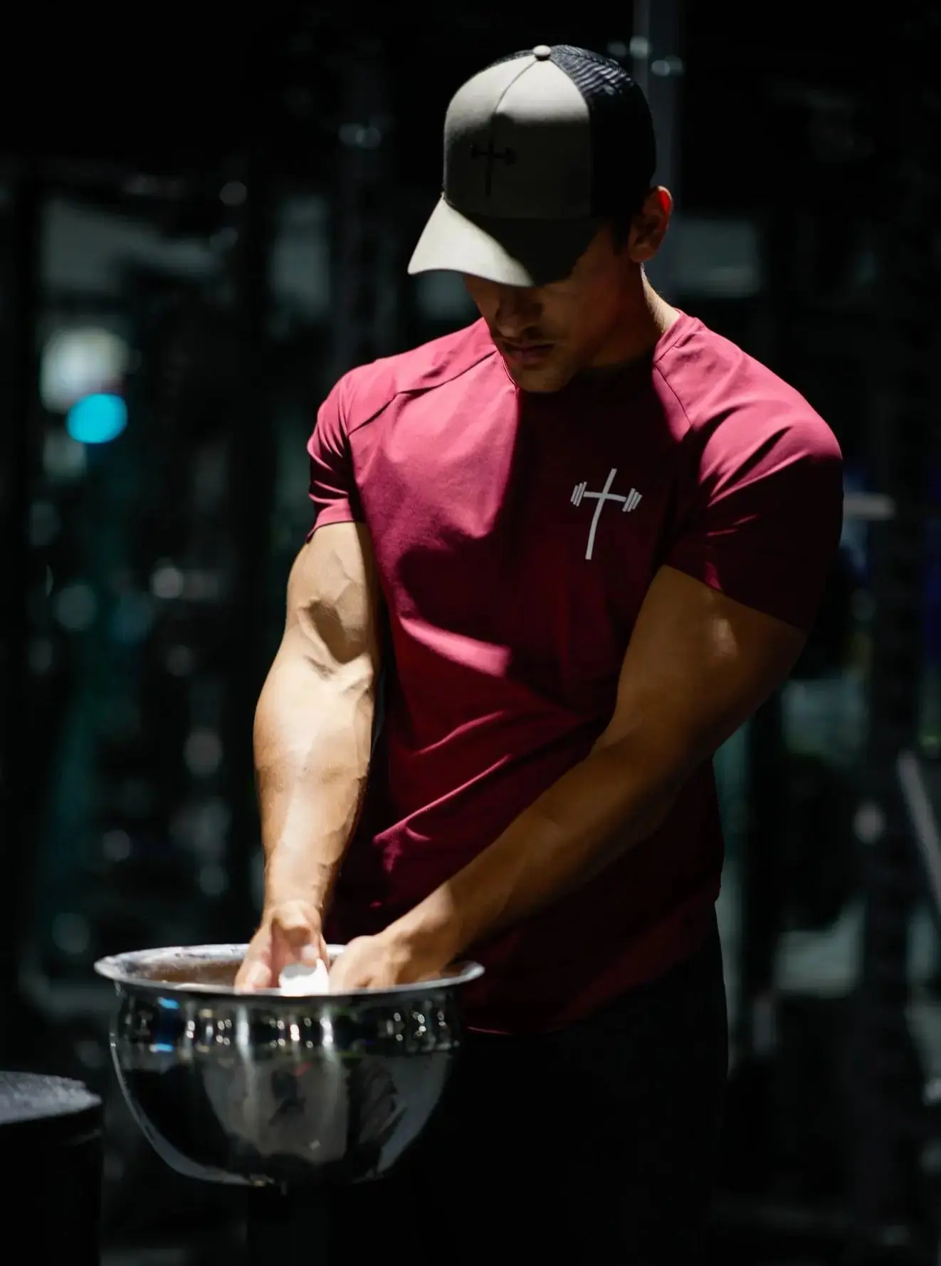 Original Fitted Performance Tee - Image 18