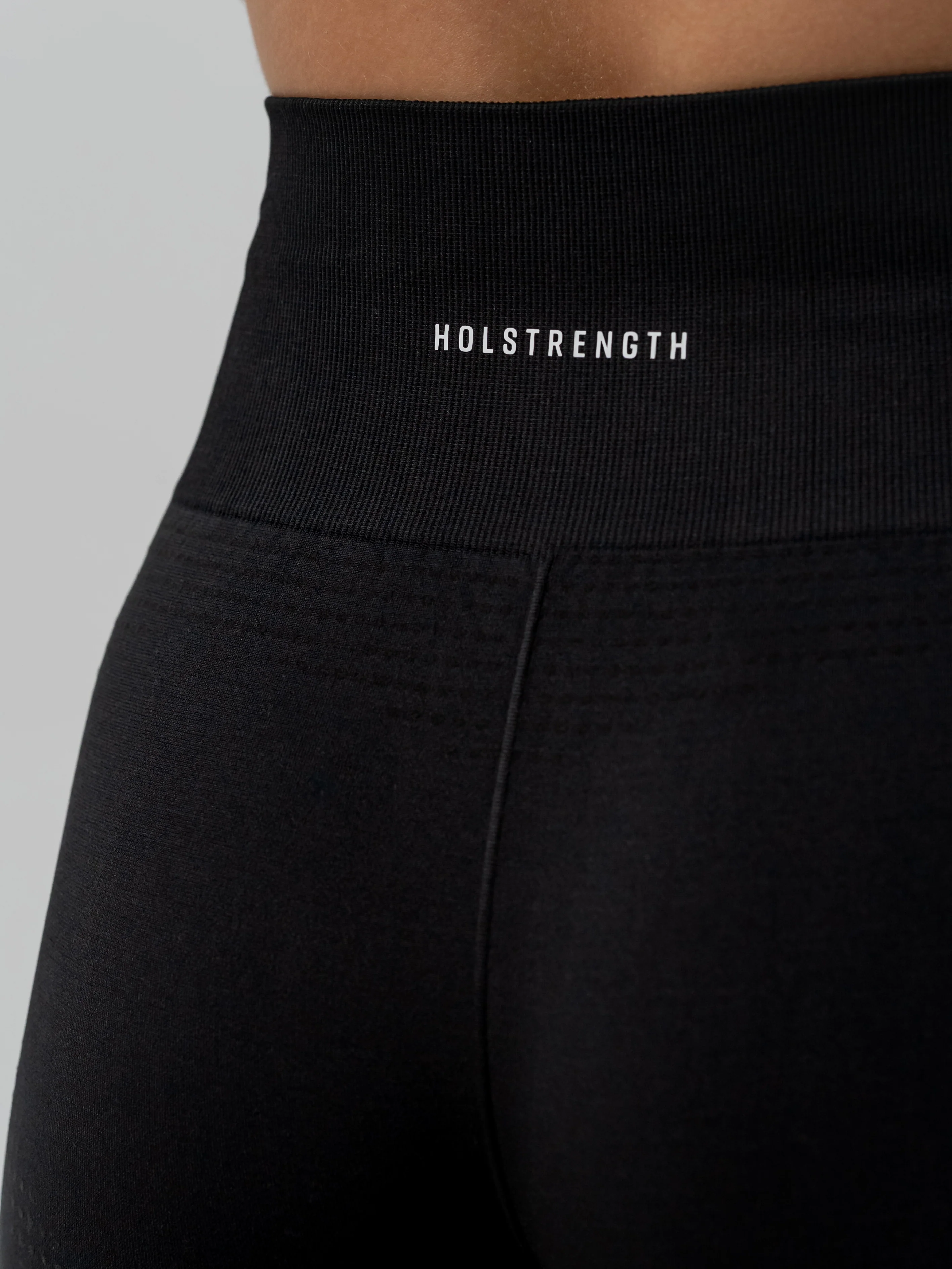Essential Seamless Biker Shorts - Image 6